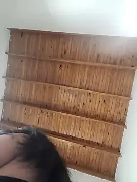 ZaraHoney online show from 02.21.25