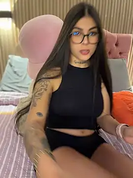 Sarasanders 4 online show from 07.24.26