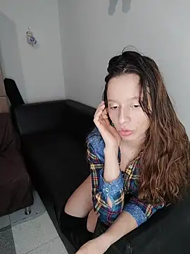 Isaandysex2428 online show from 12.18.25