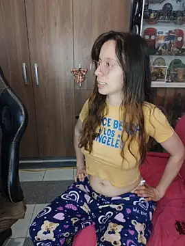 Snapshot of Isaandysex2428 chatting on 04.08.26 Isaandysex2428 online show from 04.08.26