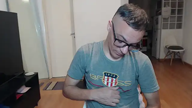guachin hunk online show from 05.14.26