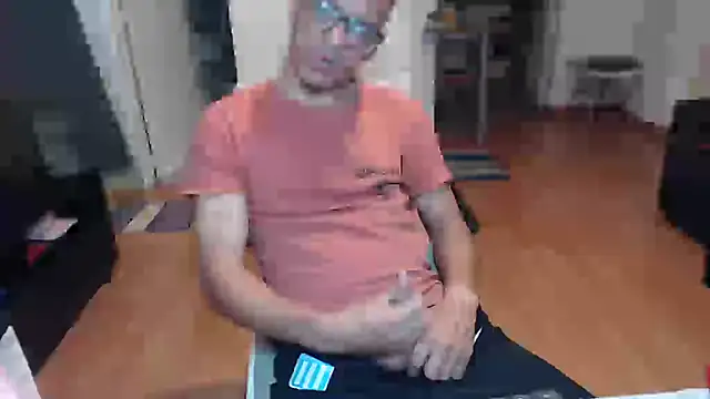 guachin hunk online show from 05.20.26