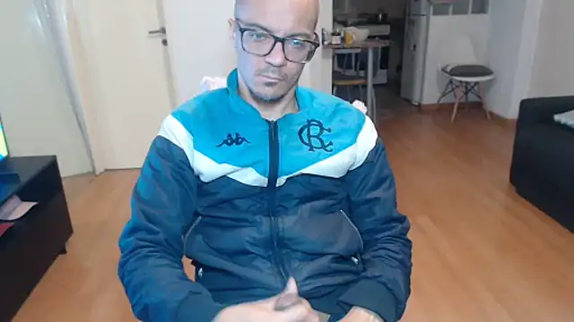 guachin hunk online show from 06.10.26