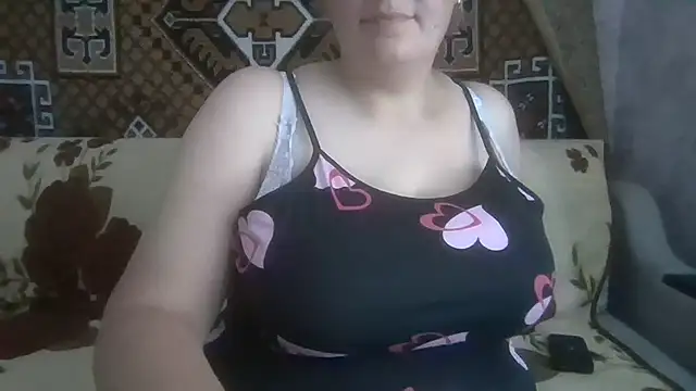Diana Britt online show from 08.04.26
