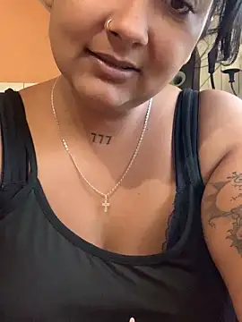 Snapshot of Madsion23 chatting on 10.06.25 Madsion23 online show from 10.06.25