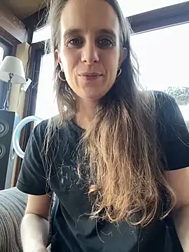 Snapshot of LadyChantale chatting on 01.23.25 LadyChantale online show from 01.23.25