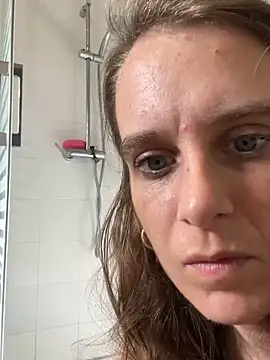 Snapshot of LadyChantale chatting on 03.14.25 LadyChantale online show from 03.14.25