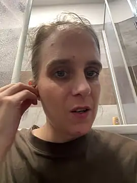 LadyChantale online show from 02.16.26