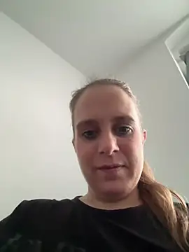 LadyChantale online show from 06.10.26
