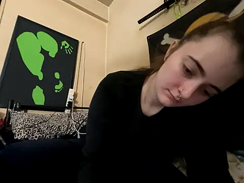 Snowbunnycake 131 online show from 09.09.25