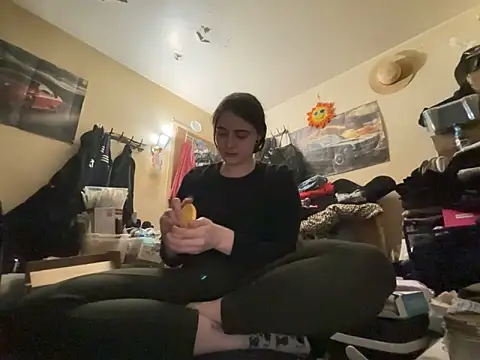 Snowbunnycake 131 online show from 05.08.26