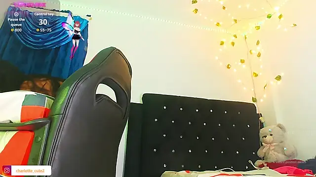 Snapshot of cute_charlotte_ chatting on 09.18.25 cute charlotte  online show from 09.18.25