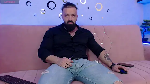alexhunk09 online show from 04.15.26