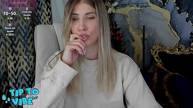 Snapshot of CassandraGood chatting on 01.17.25 CassandraGood online show from 01.17.25