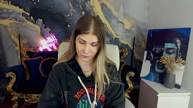 Snapshot of CassandraGood chatting on 03.16.25 CassandraGood online show from 03.16.25