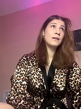 Snapshot of CassandraGood chatting on 10.21.25 CassandraGood online show from 10.21.25