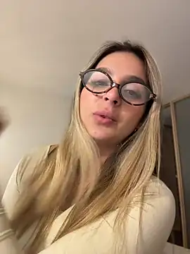oriana zoeee online show from 07.31.26