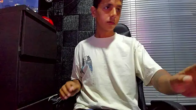 boy bigcock24cm online show from 08.06.26