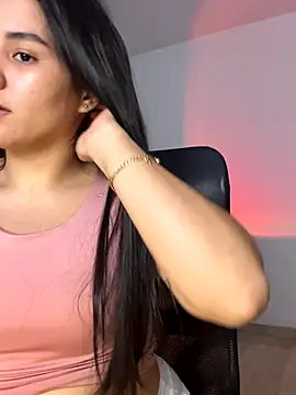 Mavie roses online show from 11.27.25