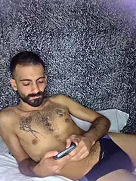 Snapshot of Drkats chatting on 11.27.25 Drkats online show from 11.27.25