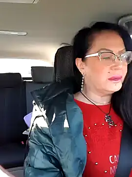 Snapshot of x__KHALEESI__x chatting on 01.16.25 x KHALEESI x online show from 01.16.25