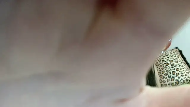 Snapshot of x__KHALEESI__x chatting on 01.22.25 x KHALEESI x online show from 01.22.25