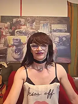 Snapshot of TheBlackWtch chatting on 07.25.26 TheBlackWtch online show from 07.25.26
