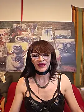 Snapshot of TheBlackWtch chatting on 07.31.26 TheBlackWtch online show from 07.31.26