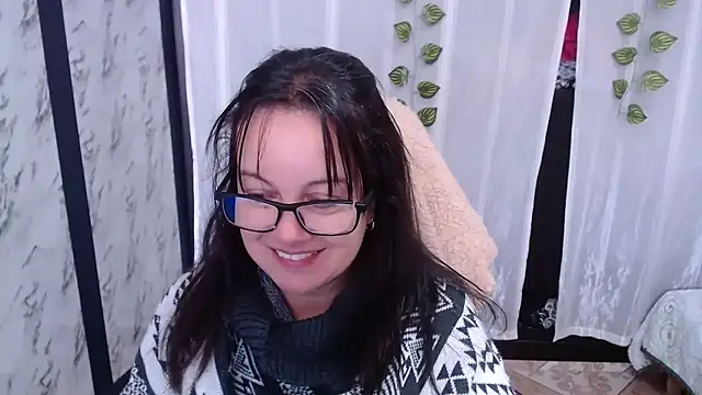 Snapshot of Sonialorens_ chatting on 02.28.25 Sonialorens  online show from 02.28.25