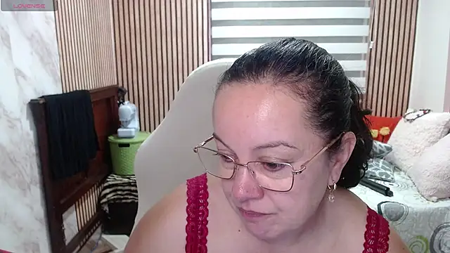 Sonialorens  online show from 05.23.26