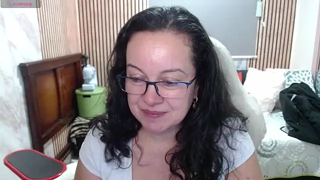 Sonialorens  online show from 05.30.26