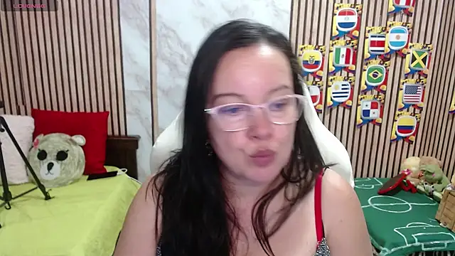 Sonialorens  online show from 07.14.26