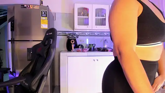 rikaking  online show from 10.15.25