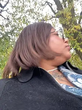 IamSashaLuv online show from 11.14.25