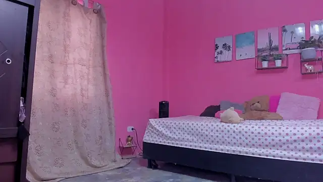 Emma lean online show from 02.04.25