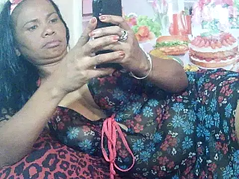 Snapshot of Hyncam chatting on 03.16.25 Hyncam online show from 03.16.25