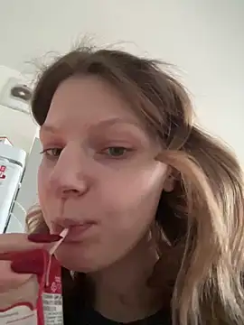 MaryHiggins online show from 02.06.25