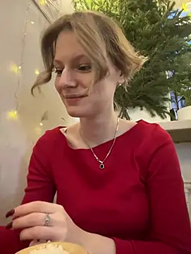 MaryHiggins online show from 02.14.25