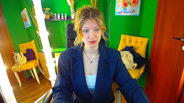 MaryHiggins online show from 03.17.25