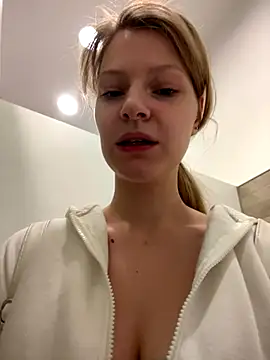 MaryHiggins online show from 09.12.25