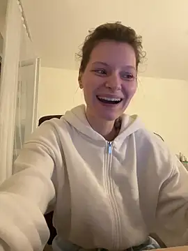 MaryHiggins online show from 10.14.25