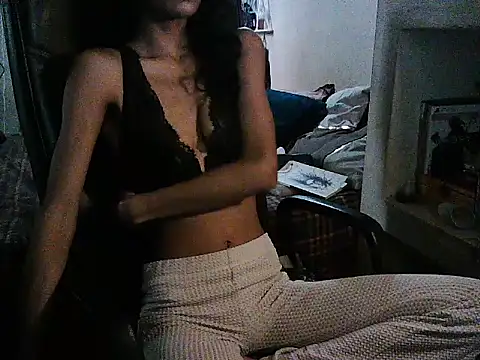 Snapshot of exude_diya chatting on 07.25.26 exude diya online show from 07.25.26