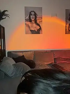 LexiCoco online show from 11.06.25