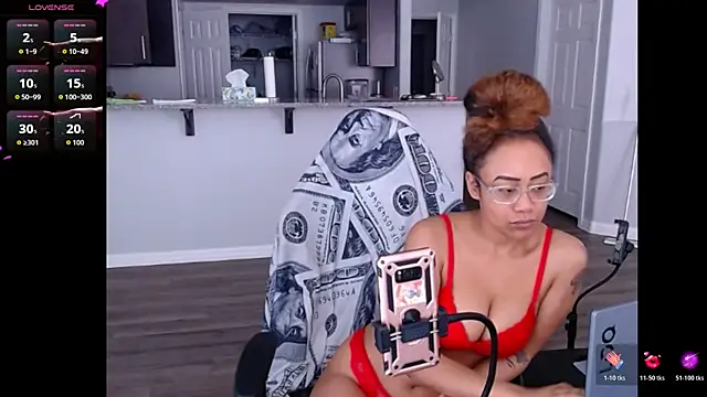 RylHoneyy online show from 06.07.26