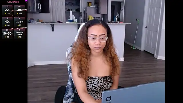 RylHoneyy online show from 06.21.26