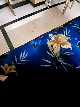 Snapshot of vansh1802 chatting on 01.07.25 vansh1802 online show from 01.07.25