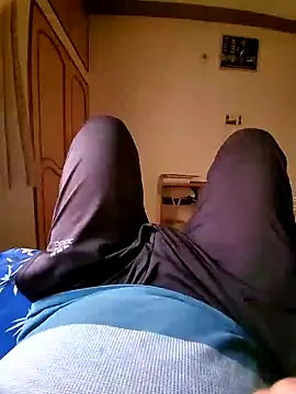 Snapshot of vansh1802 chatting on 01.31.25 vansh1802 online show from 01.31.25