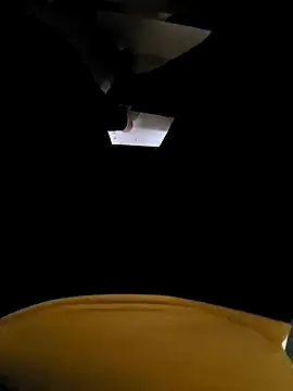 Snapshot of vansh1802 chatting on 02.25.25 vansh1802 online show from 02.25.25