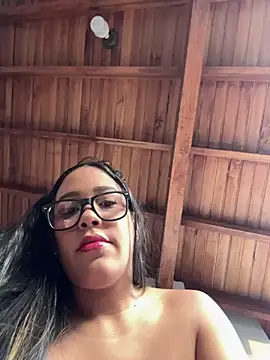 Snapshot of WHAAATTTTTTTTTT chatting on 01.24.25 WHAAATTTTTTTTTT online show from 01.24.25