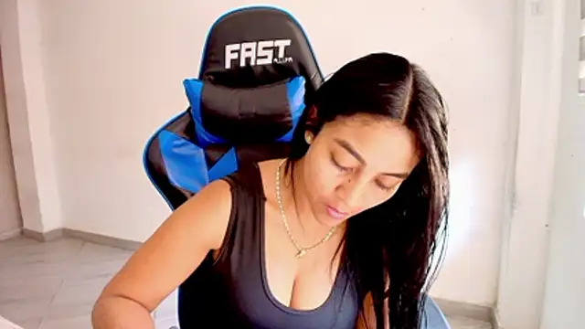 sophiax-x online show from 03.02.26